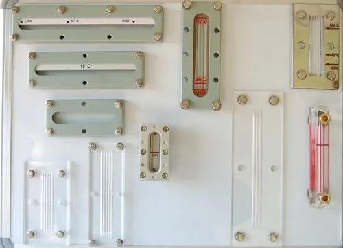Prismatic Oil Level Gauge (View 1)